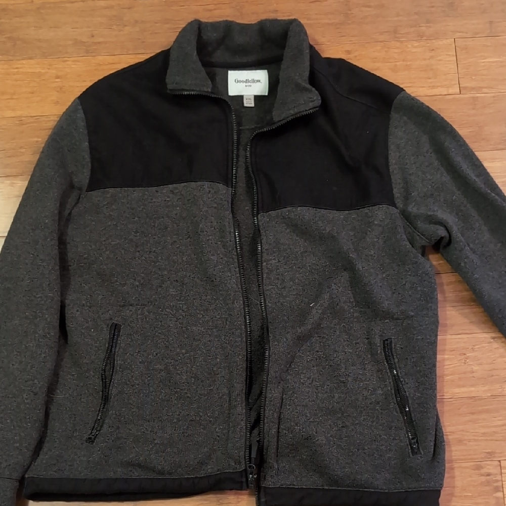 Goodfellow & Co Men's Charcoal and Black Zip-Up Sweater